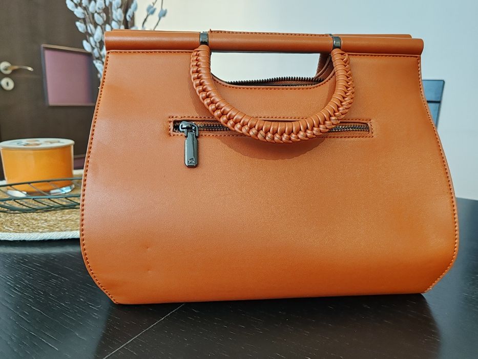 Дамска чанта Axel - нова