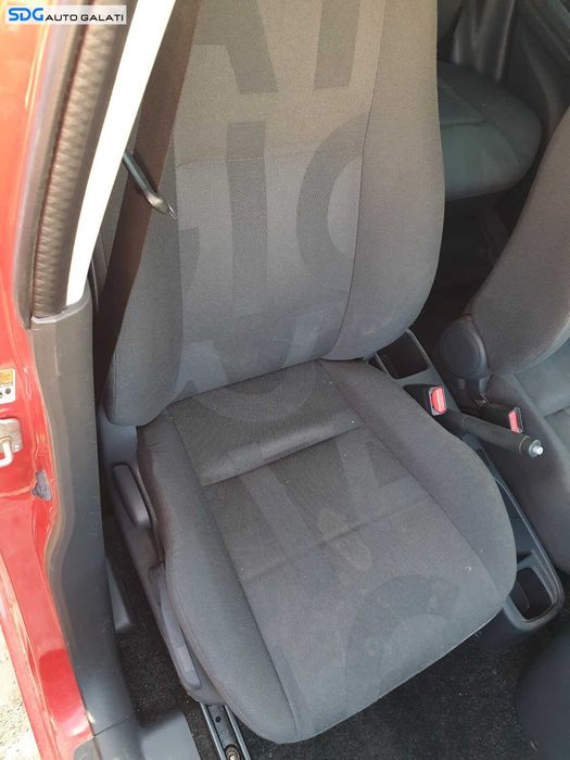 Scaun Textil Fara Incalzire Dreapta Fata Pasager Opel Agila B 2008 - 2014 [C0126]
