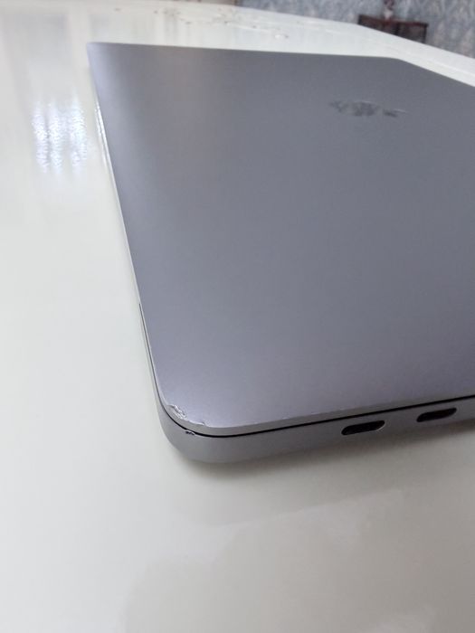 Macbook Pro 2019 16 inch