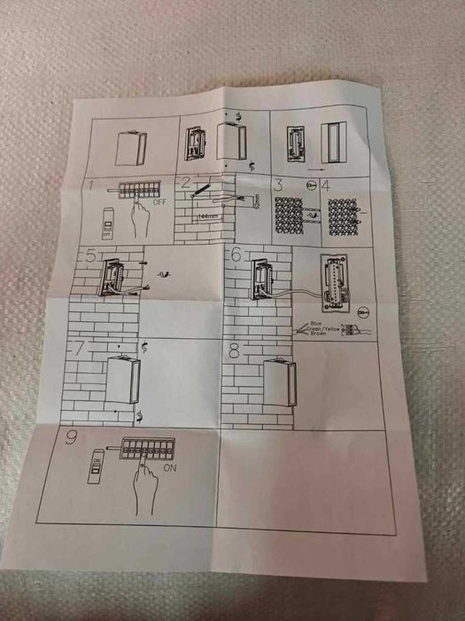 Висококачествена LED стенна лампа Luna Lighting – 11W, 3000K, 300 lm