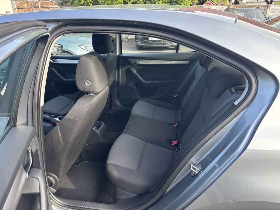 Skoda octavia 1.2 benzina