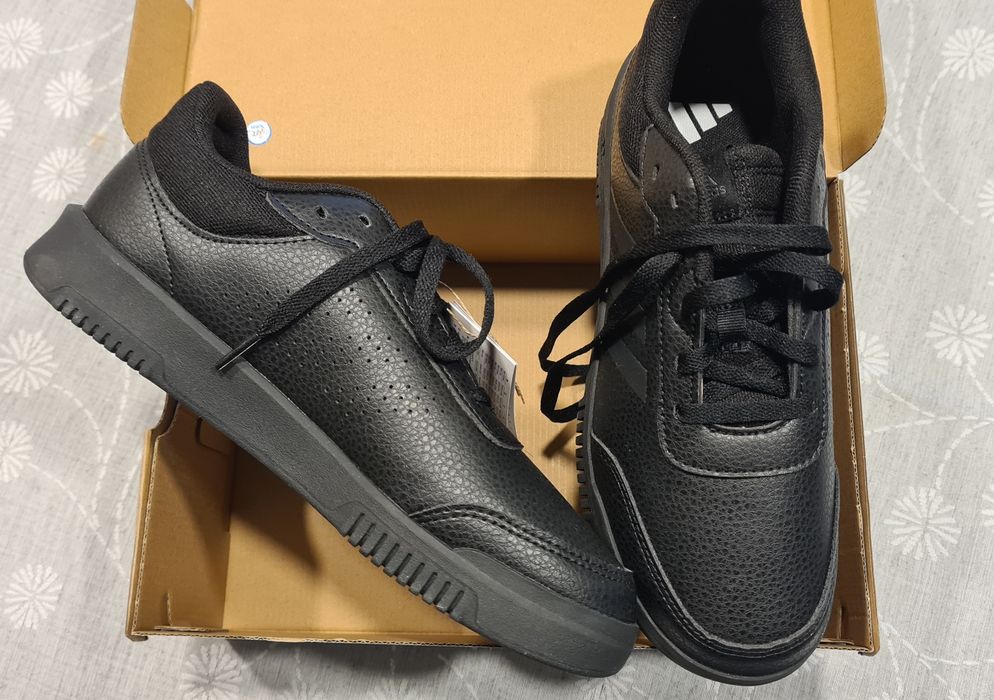 Маратонки  - номер 40   ADIDAS TENSAUR SPORT 2.0 k