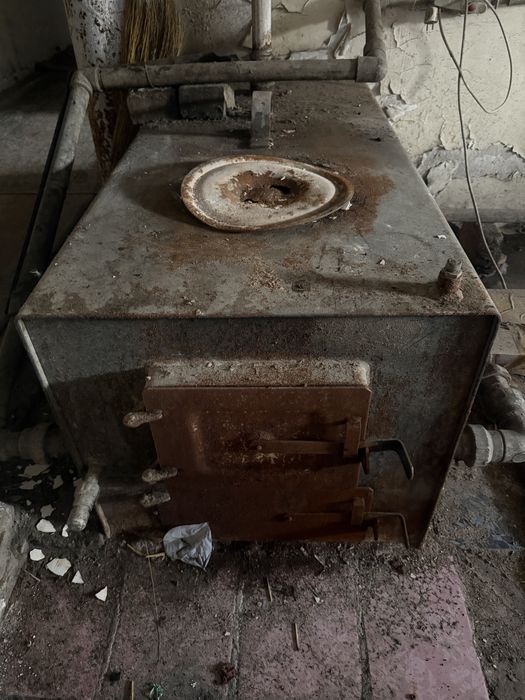 Продам печку на 600 квадротав