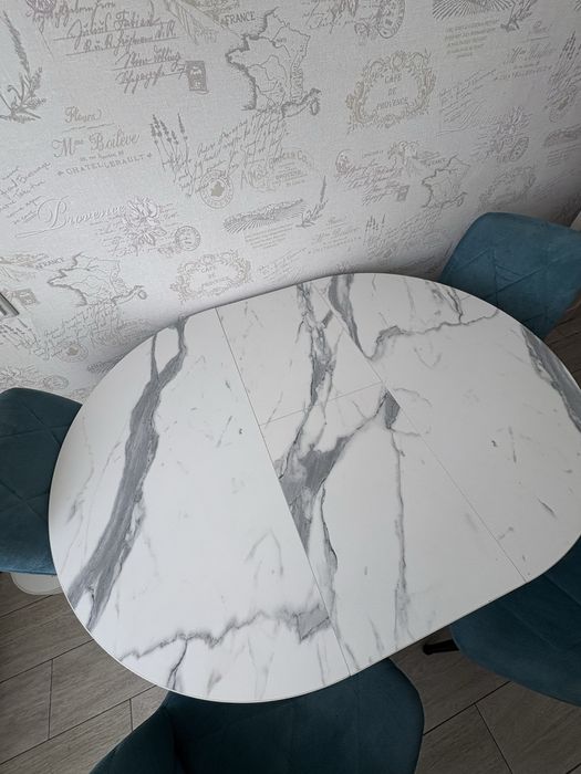 Продам стол кухонный трансформер