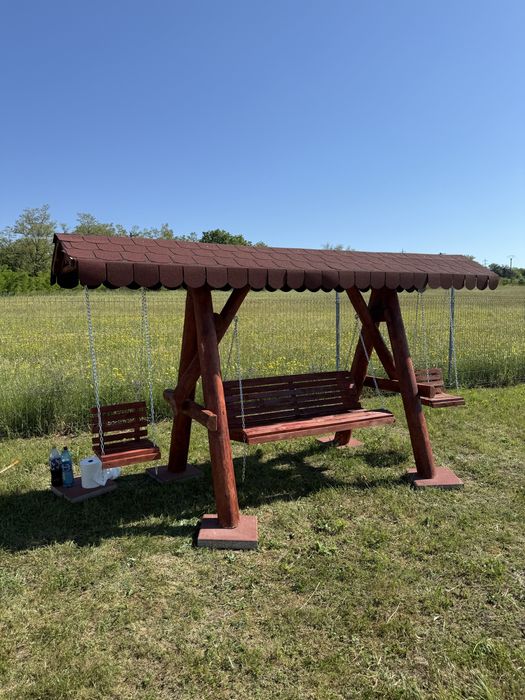 Mobilier rustic pentru exterior