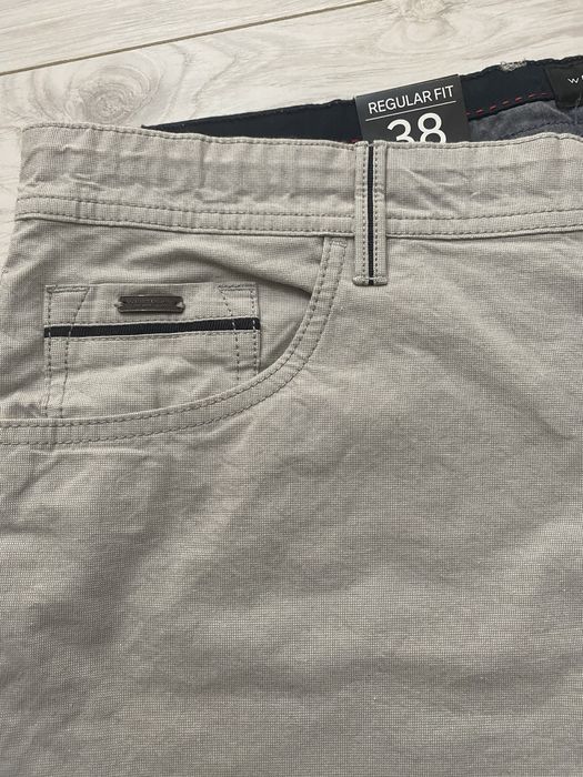 Pantaloni barbatesti 38/30 RegularFit Stretch, noi