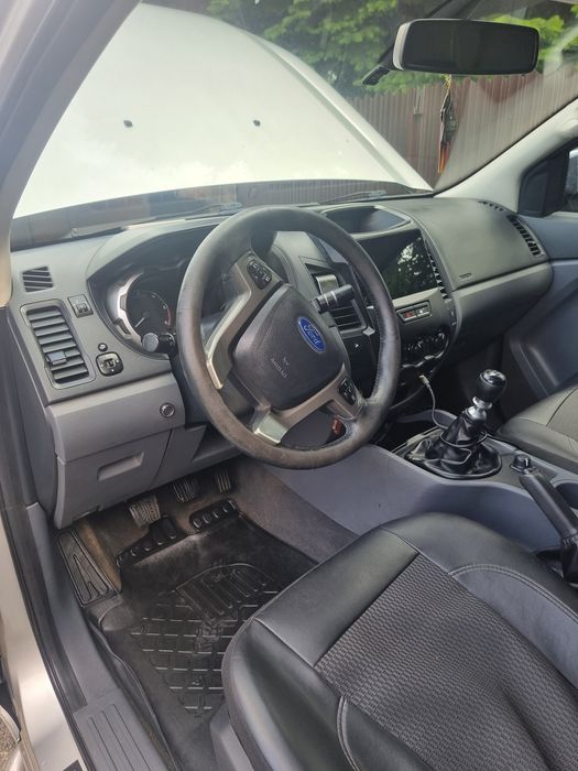 Ford Ranger XLT autoutilitara