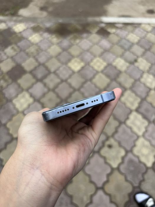 Продаётся Apple iPhone 14 128 ГБ