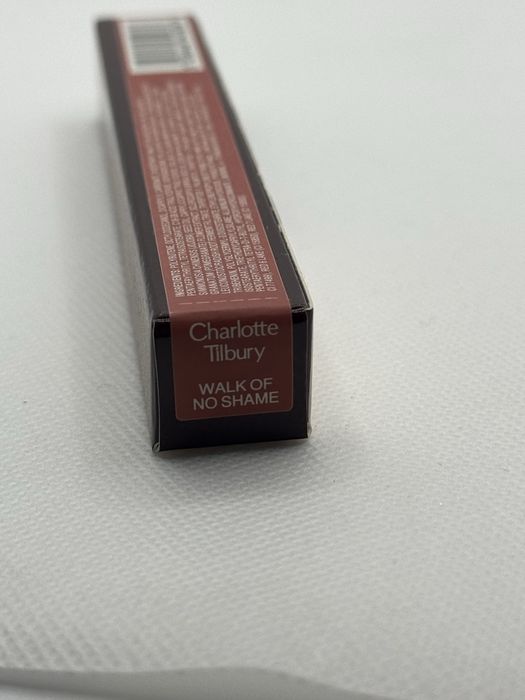 Charlotte tilbury collagen lip bath nuanta walk of no shame CU SIGILIU