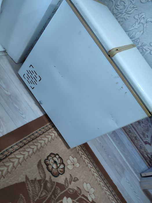 Продам морозильную камеру