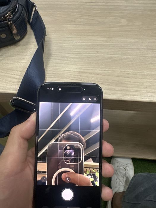 Iphone 15 86 yomkst 128 xotira qora rang CH/A