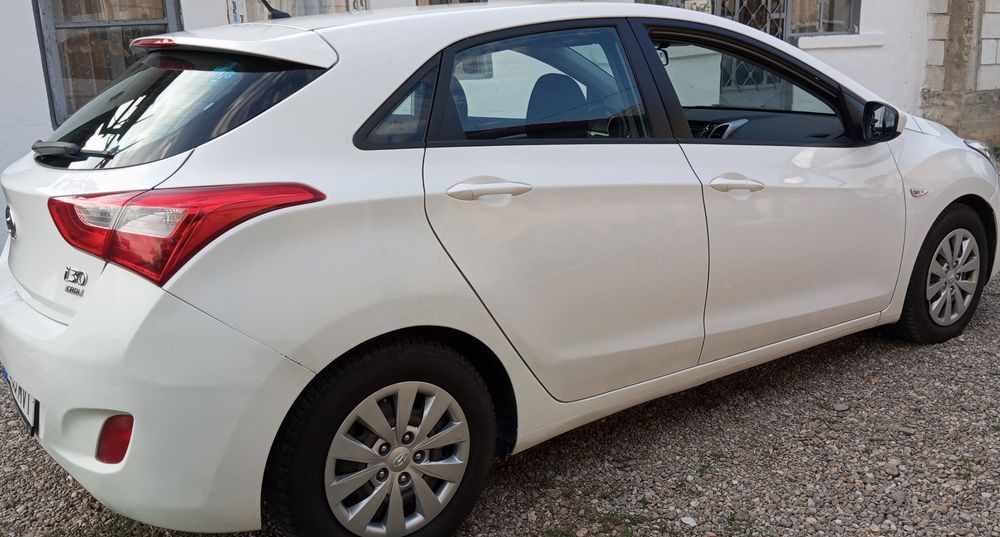 HYUNDAI i30 2016 — imagine 4
