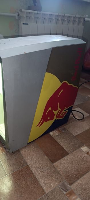 Мини холодильник Red bull