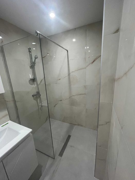 Дава се под наем Тристаен апартамент в София, Кръстова вада - 105 кв.м за 800 € - Снимка #1