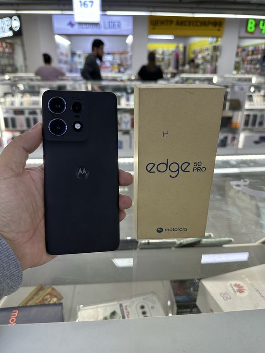 Moto edge 50 pro 12/512