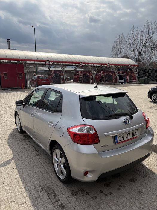 Toyota Auris 2011 1.8 Hybrid