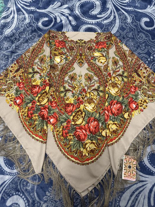 Batic , şal traditional rusesc din lânǎ