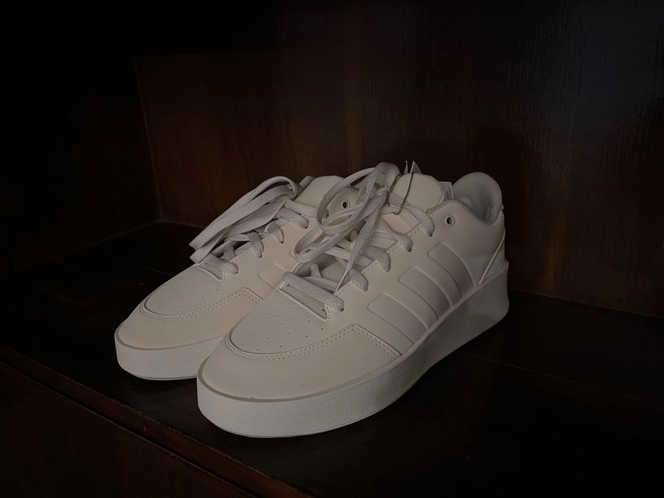 Дамски кецове Adidas MUALLY