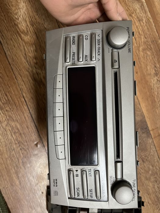 Магнитола штатная на камри 40-45 оригинал