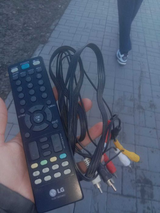Телевизор LG б/у