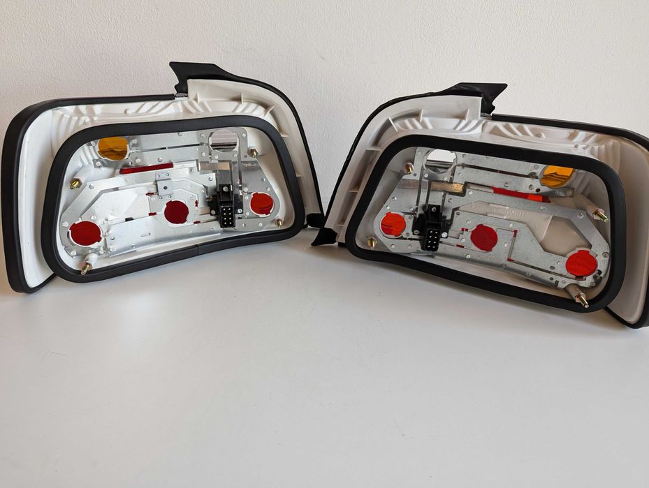 Стопове БМВ Е36 светли Бели Нови Рядък модел BMW E36 Седан