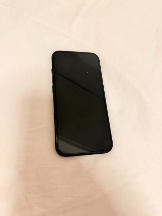 Iphone 15 256 BLACK