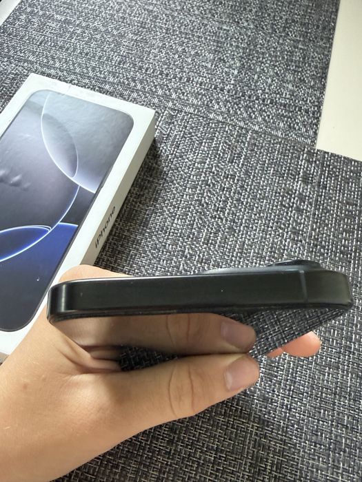 Iphone 16 pro max 256 gb e-sim