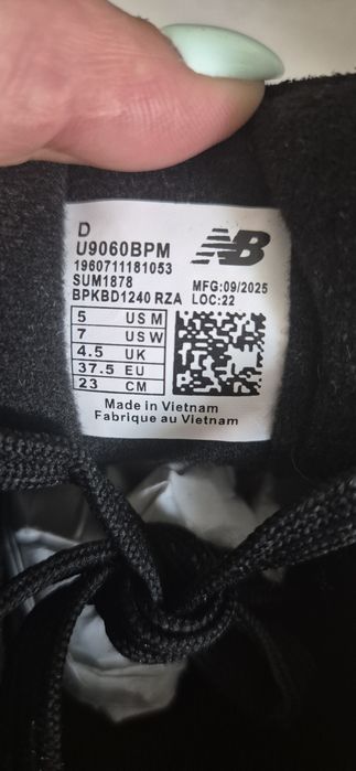 New balance- размер 37,5 и 38