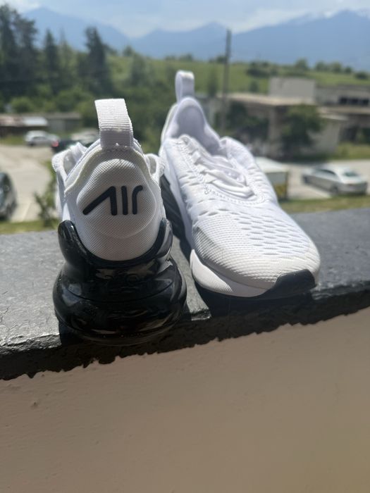 Маратонки Nike Air max 270