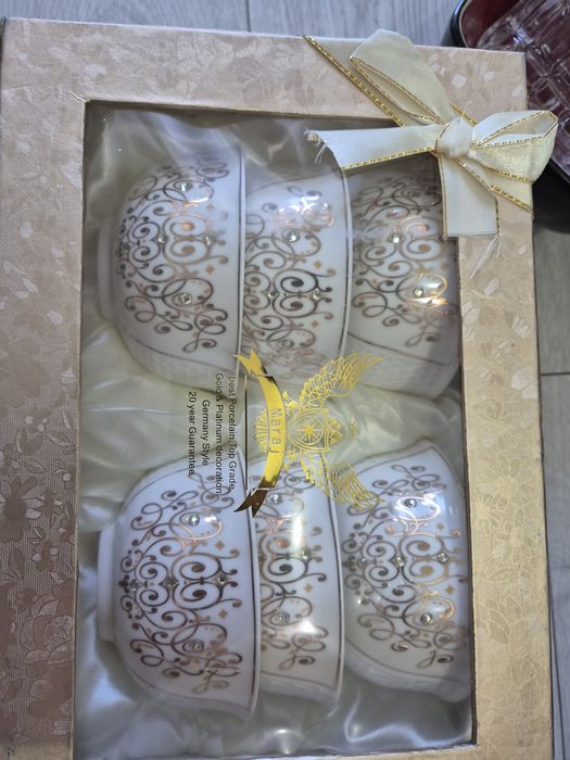 Пиалы со стразиками в подарочной упаковке