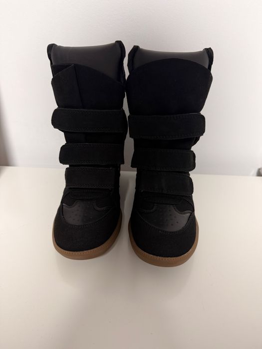 Ghete Isabel Marant negre, NOI, cu scai și talpă gumă – stil chic, model modern, perfecte pentru ținute trendy!