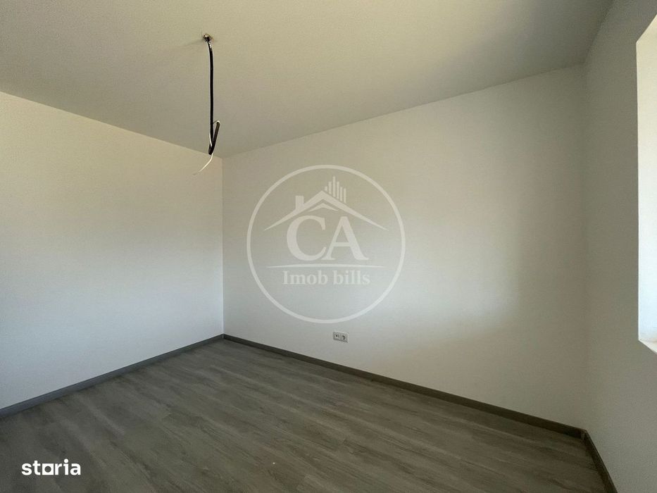 Casă de vânzare tip duplex cu 4 camere în Nojorid, Oradea.