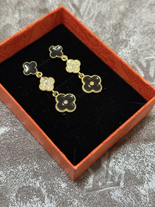 Продам серьги