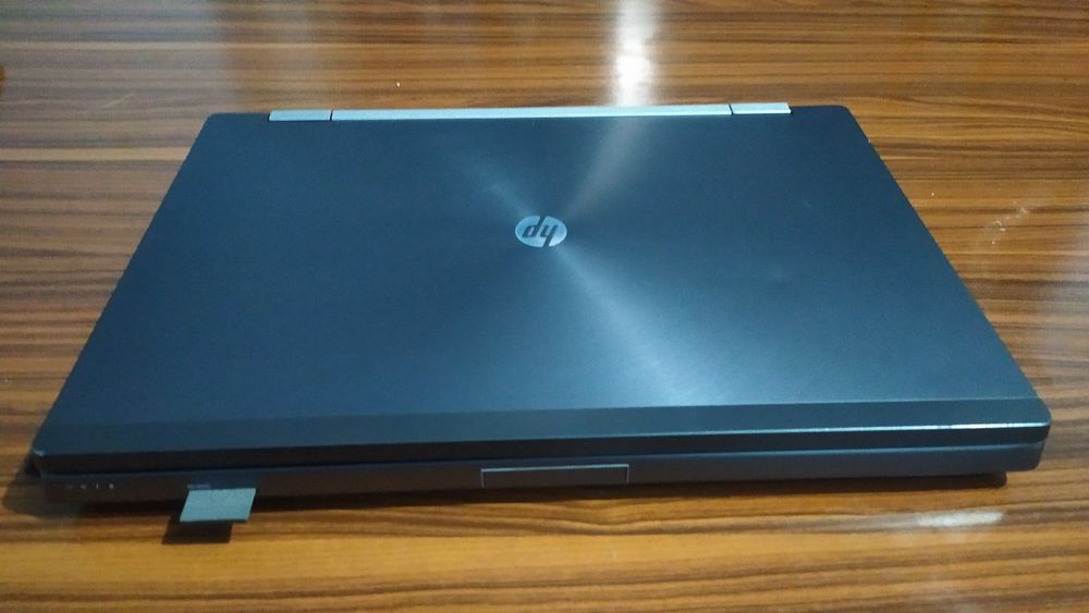 Ноутбук НР EliteBook 8570w