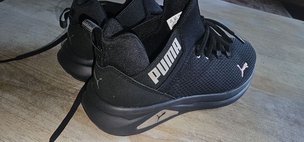 Puma negru unisex 38.5, nou nouti