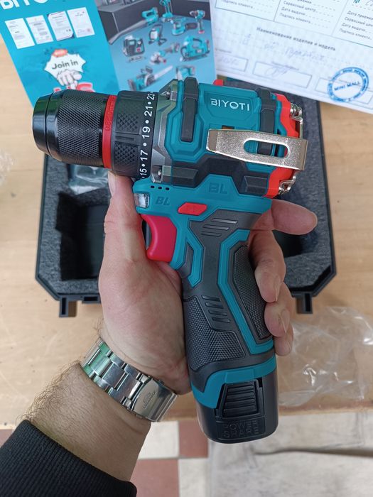 Продам новый шуруповёрт