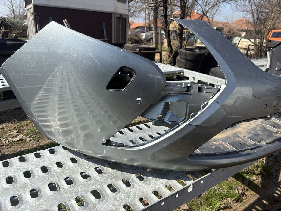 Предна броня за Opel Zafira C / Опел Зафира Ц