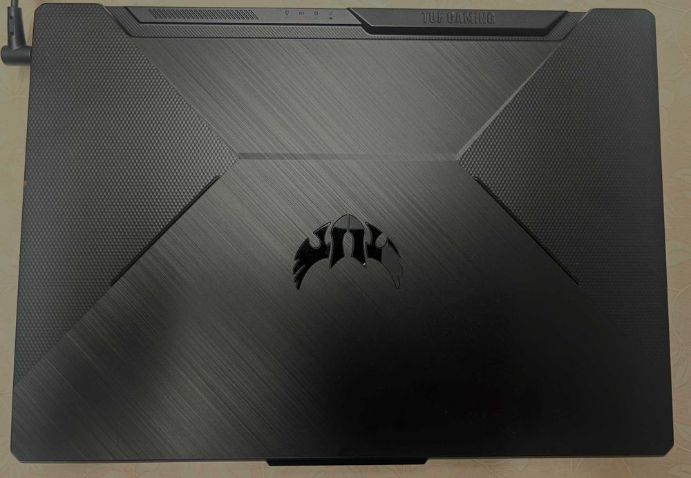 ASUS TUF F15 / i5 / GTX 1650 / 144 Hz / 16GB / 512G