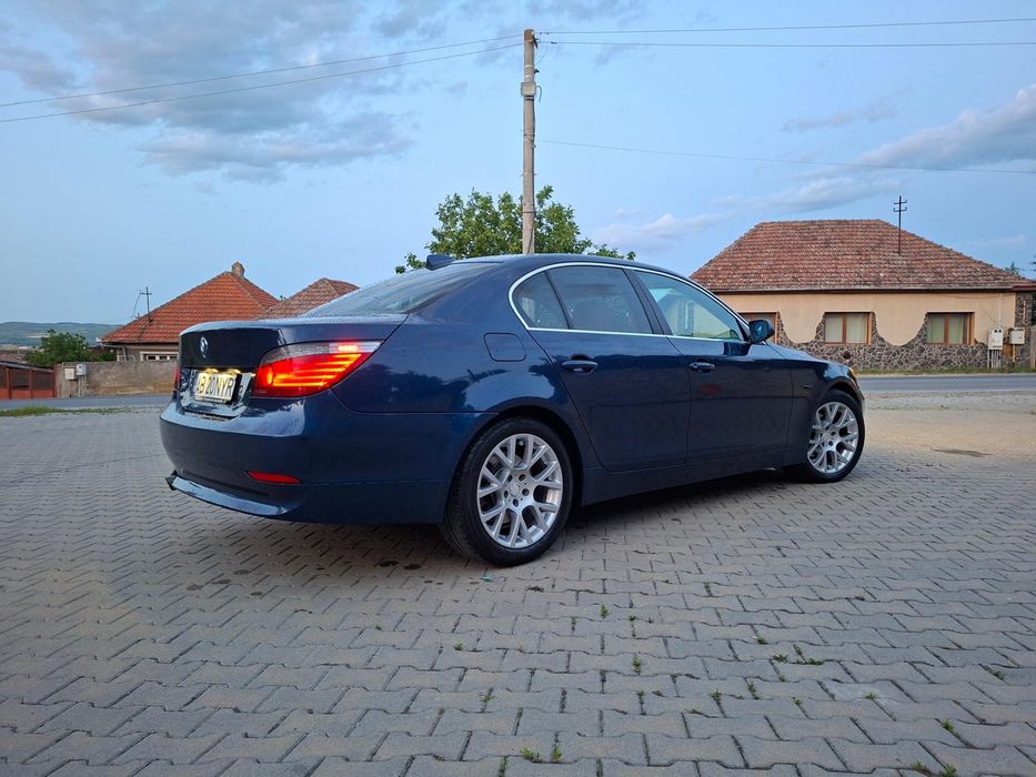 BMW Seria 5 E60 • 210 CP