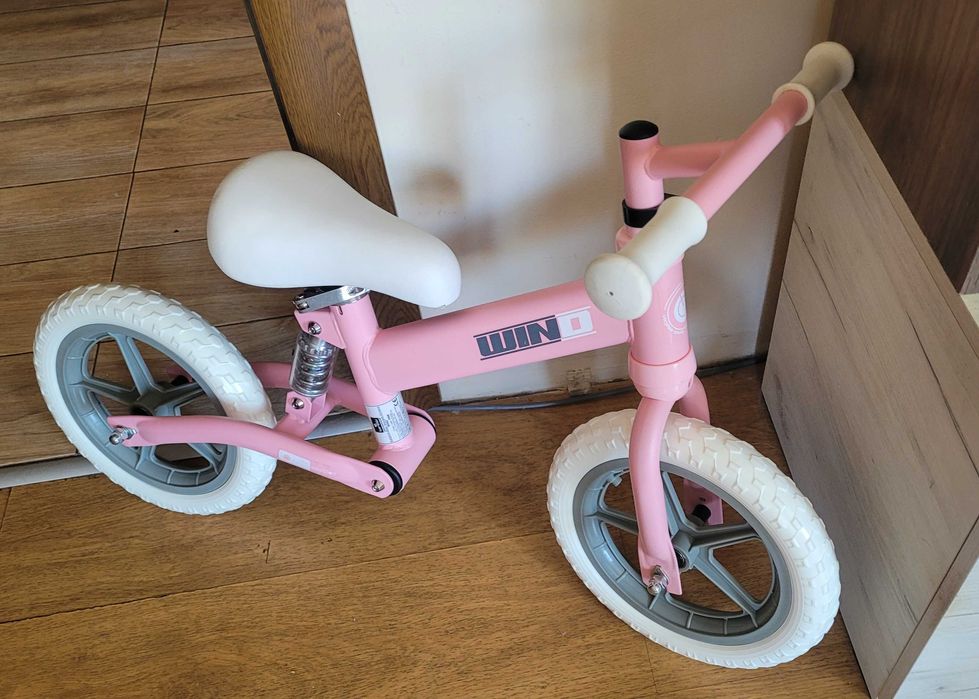 Баланс колело Lorelli розово