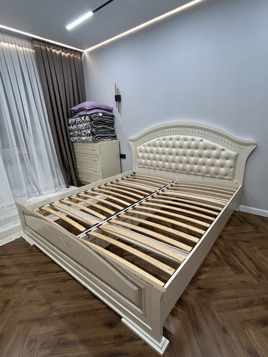 Продам двухспальный кравать