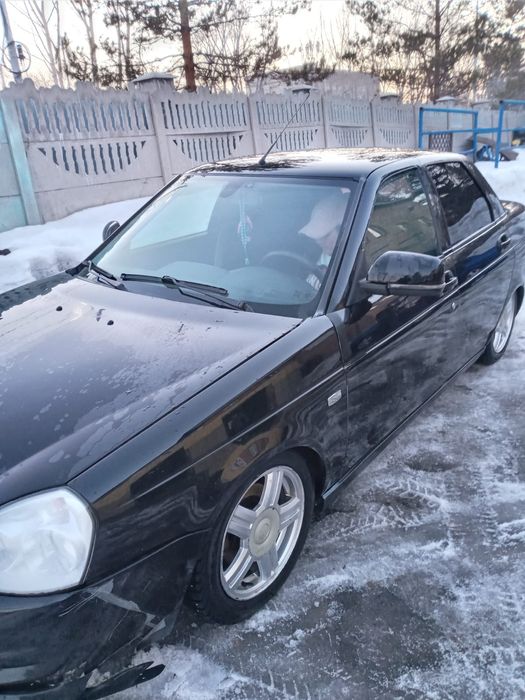 Продам приору люкс плюс