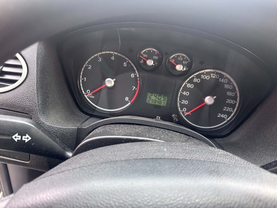 Ford focus 2 2005 1.4 benzina