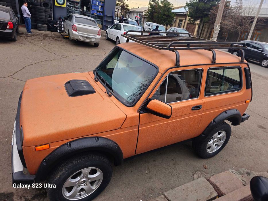 Niva,  Ваз 2121 (бензин+Метан)