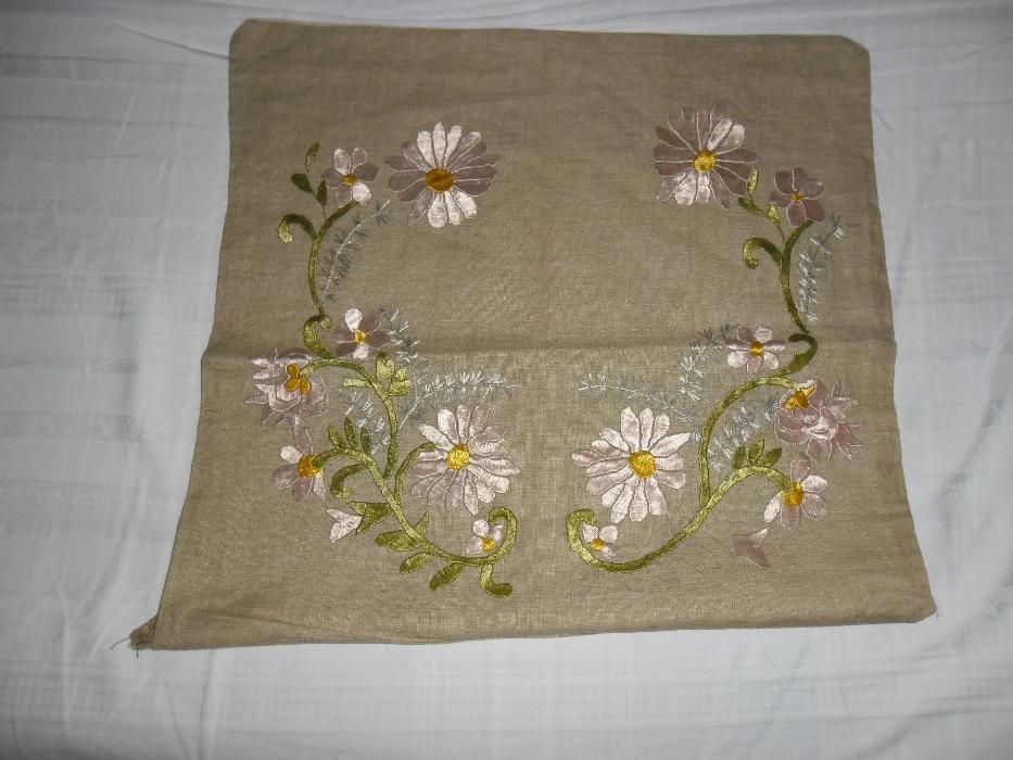 Ковьори за стена и калъвки за възглавници