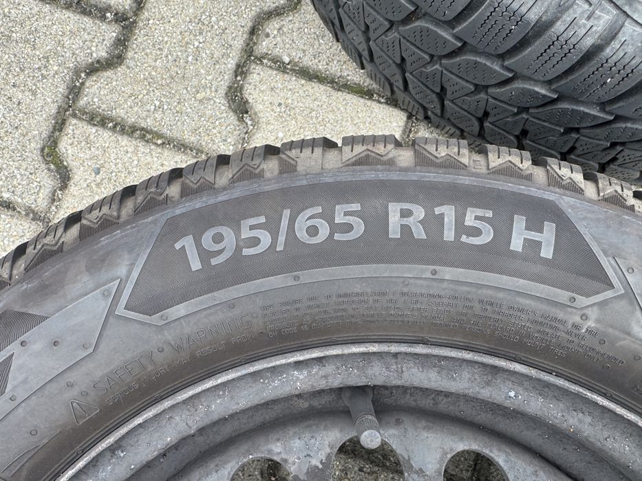 Jante Aluminiu VW Golf 5x112 Anvelope Iarna 195 65 15