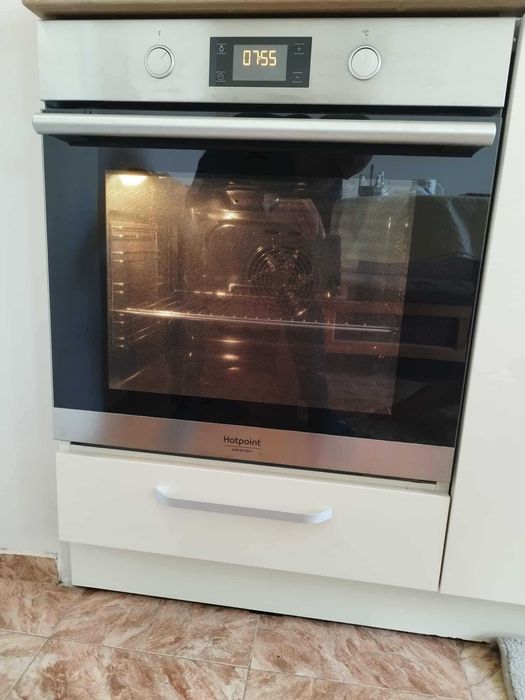 Фурна за вграждане Аристон