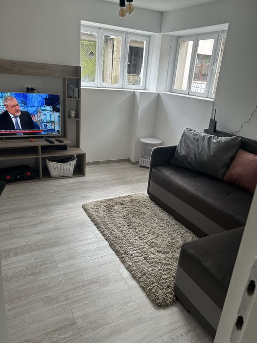 Дава се под наем Къща в Ловеч, Промишлена зона - Изток - 140 кв.м за 408 € - Снимка #1