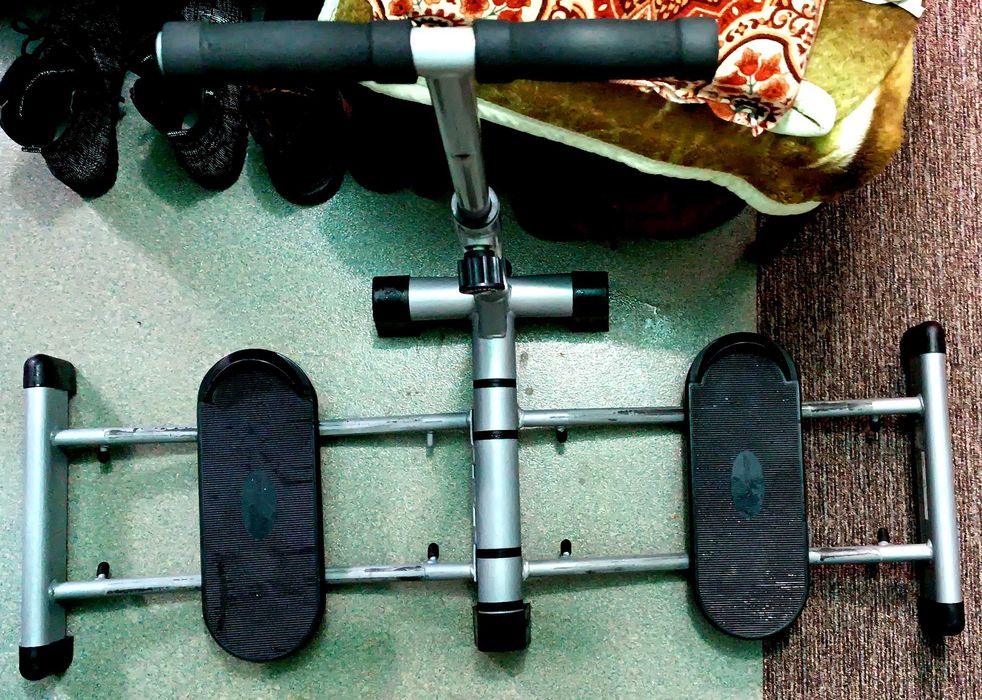 Aparat fitness pentru picioare ,,LEG MAGIC,,