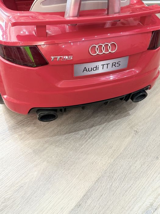 Акумулаторна кола с родителски контрол 6V AUDI TT ЧЕРВЕН